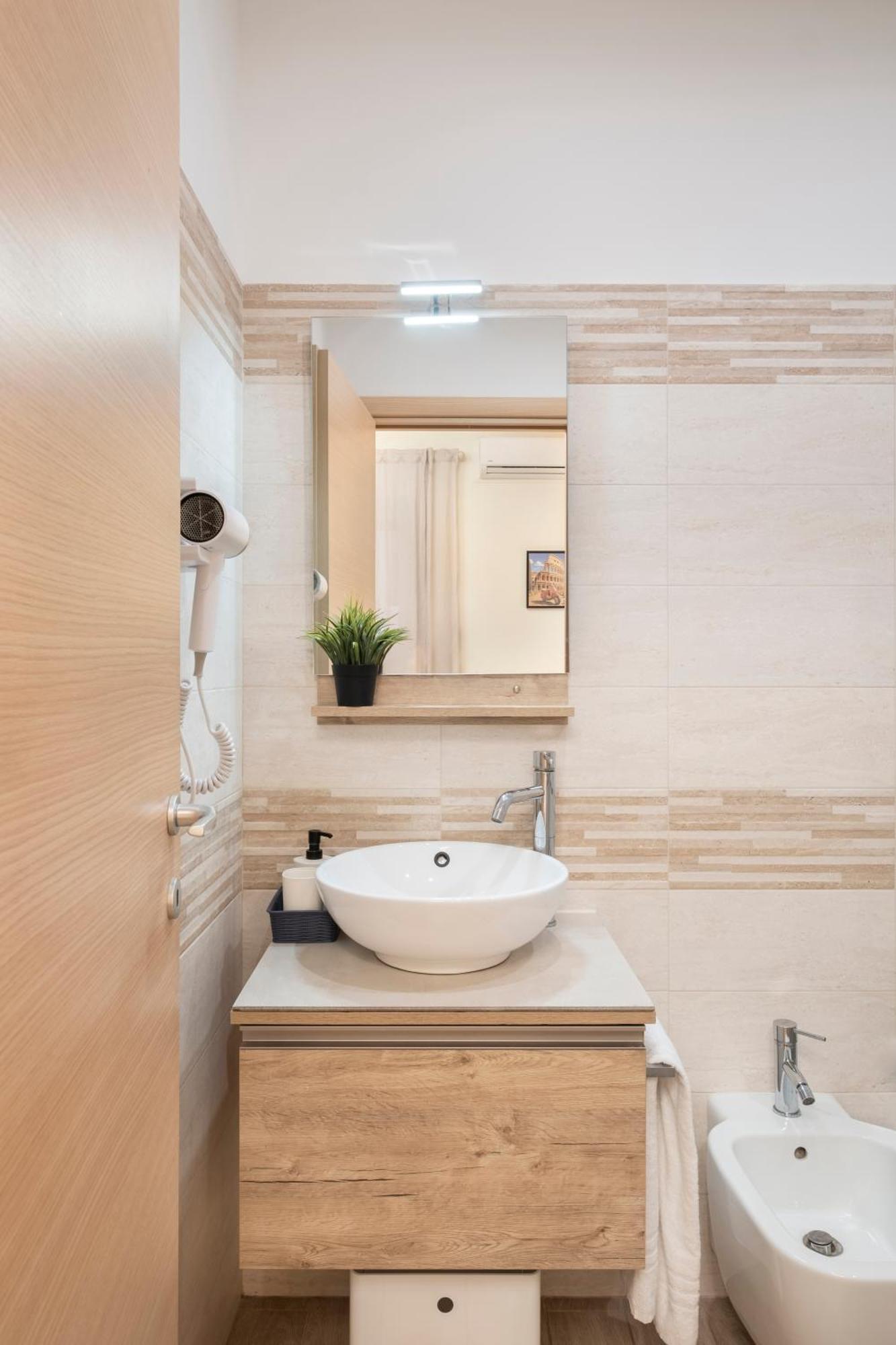 Comfort Quadruple Room